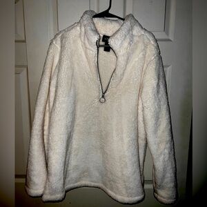 NWOT - Herizon 1X White Fleece Sherpa Pullover with Zipper Collar